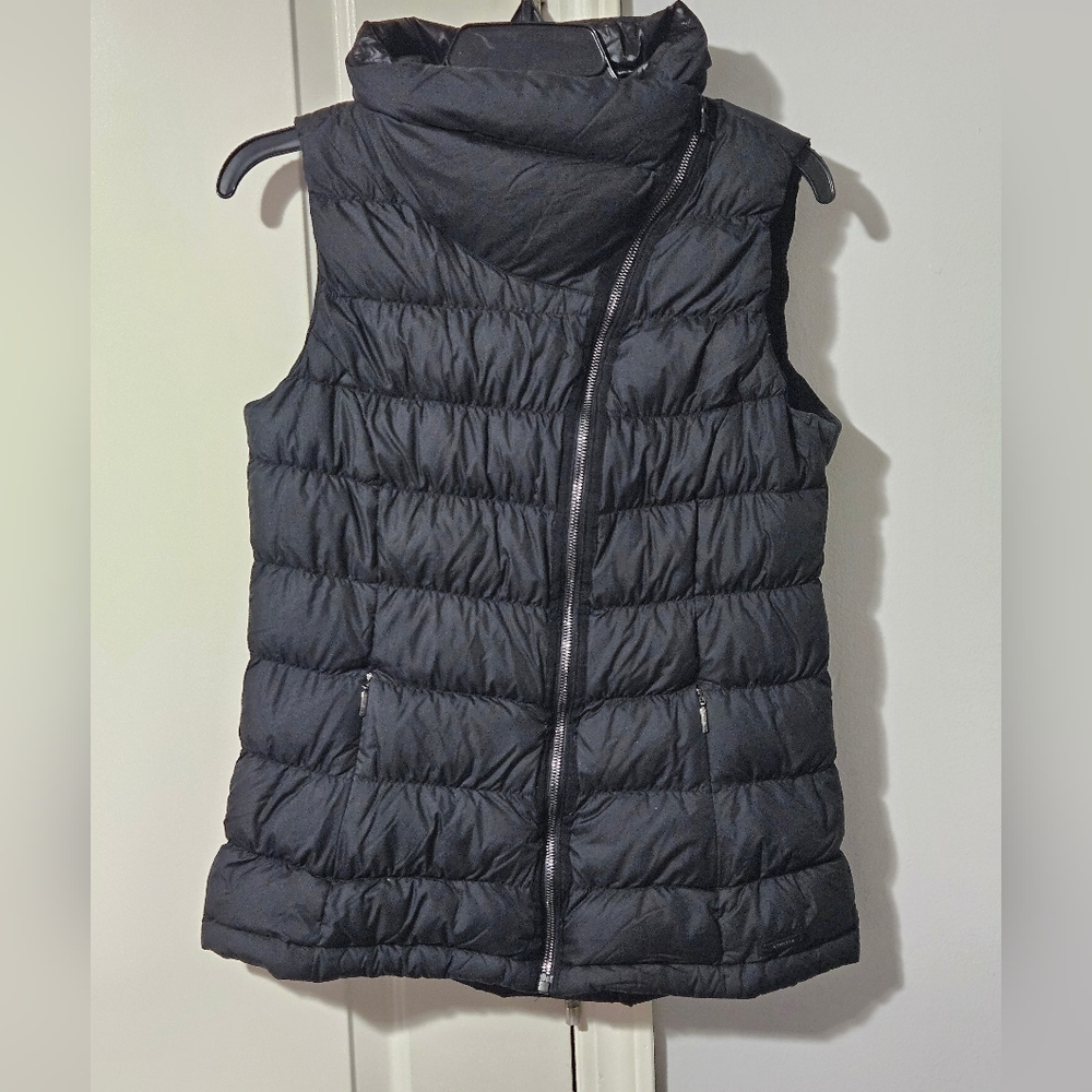 Athleta down vest